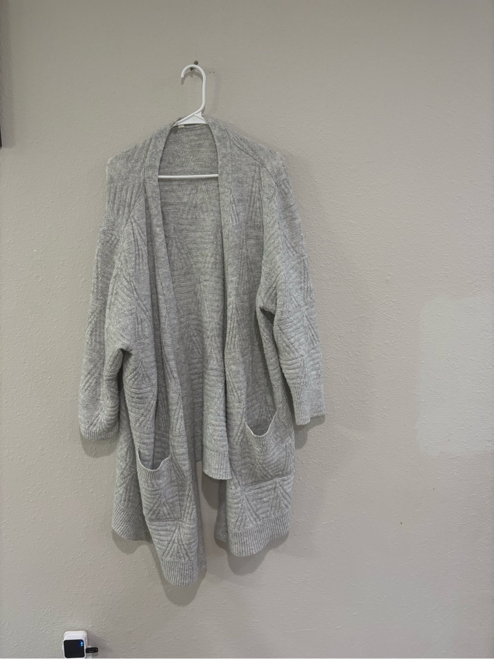 Terra & Sky Light Gray Open-Front Knit Cardigan